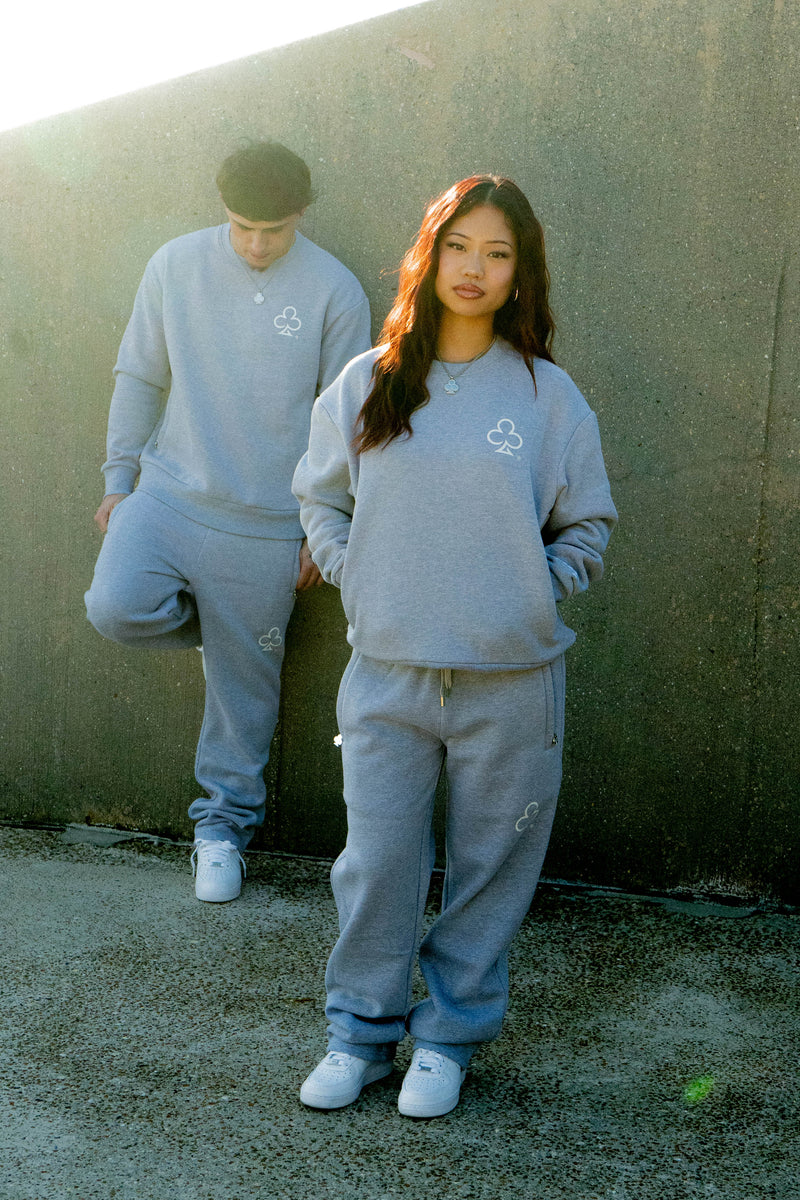 トップス SEE SEE FONT LOGO CREW XL Graphic Signature Crewneck Sweatshirt - White | Levi's® US