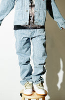 CLUB LOGO MONOGRAM DENIM JEANS (LIGHT WASH BLUE)